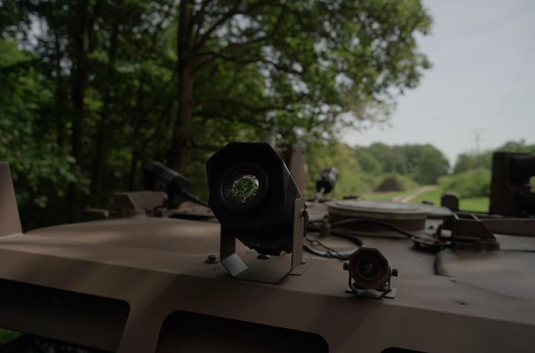 PeriSight Top Attack – vue d'ensemble des modules de détection infrarouge passive 360° pour véhicule blindé